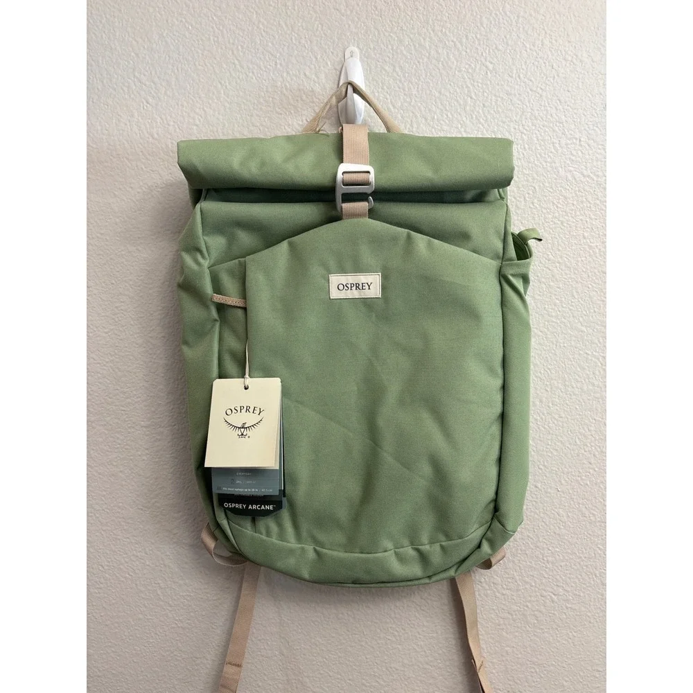 Osprey Unisex OS Botanica Heather Arcane Roll Top Backpack NEW 24L Laptop Sleeve